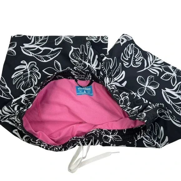 Chubbies Mens Swim Trunks Black White Tropical Floral 5.5 Inch Inseam Medium - Picture 6 of 7
